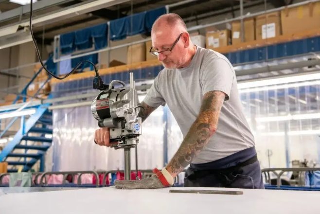 Personalizing Your Healthcare Uniform: Tips and Tricks