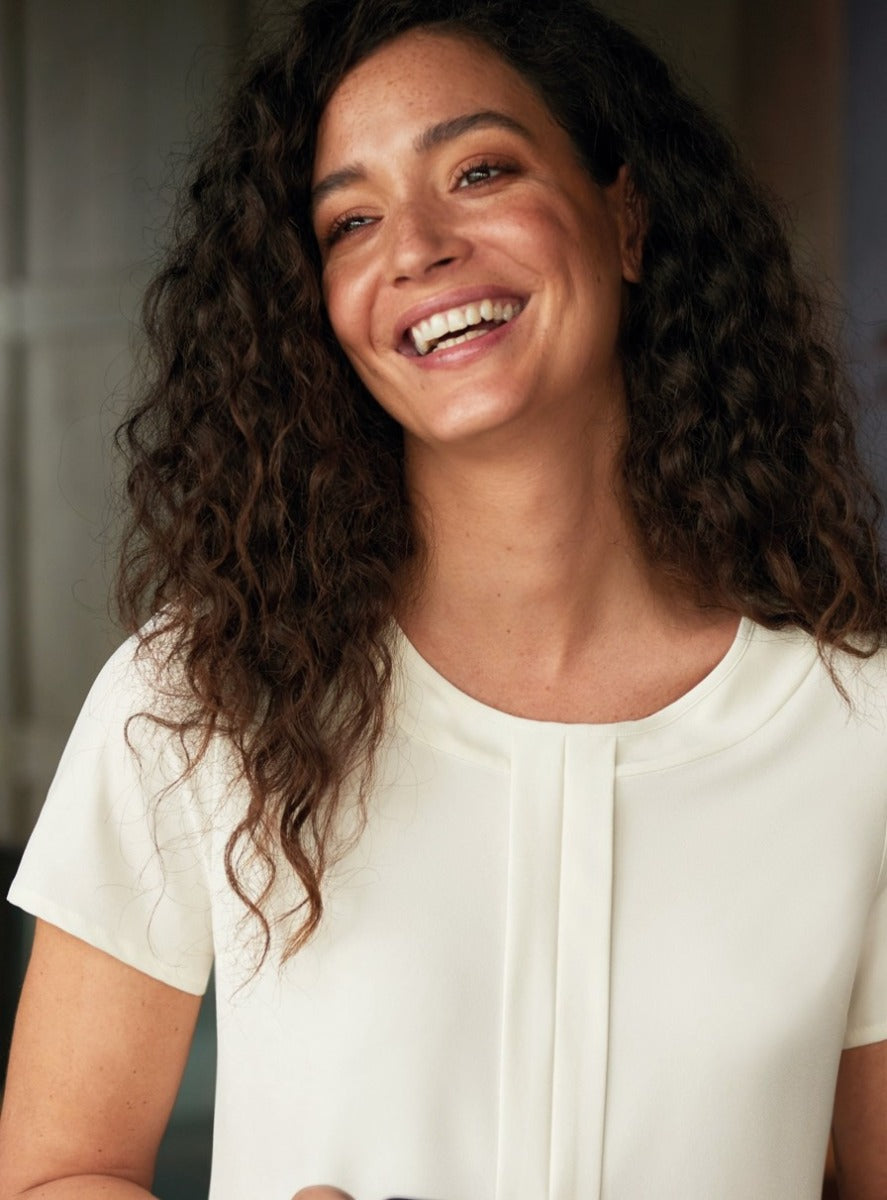 CREPE DE CHINE ROUND NECK BLOUSE