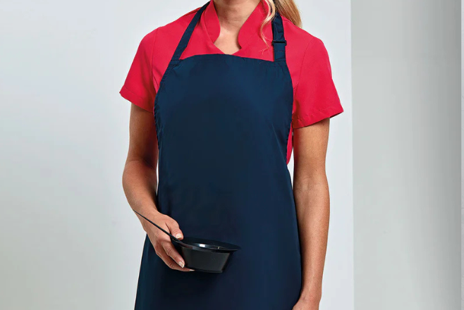 How to wear: Striped aprons