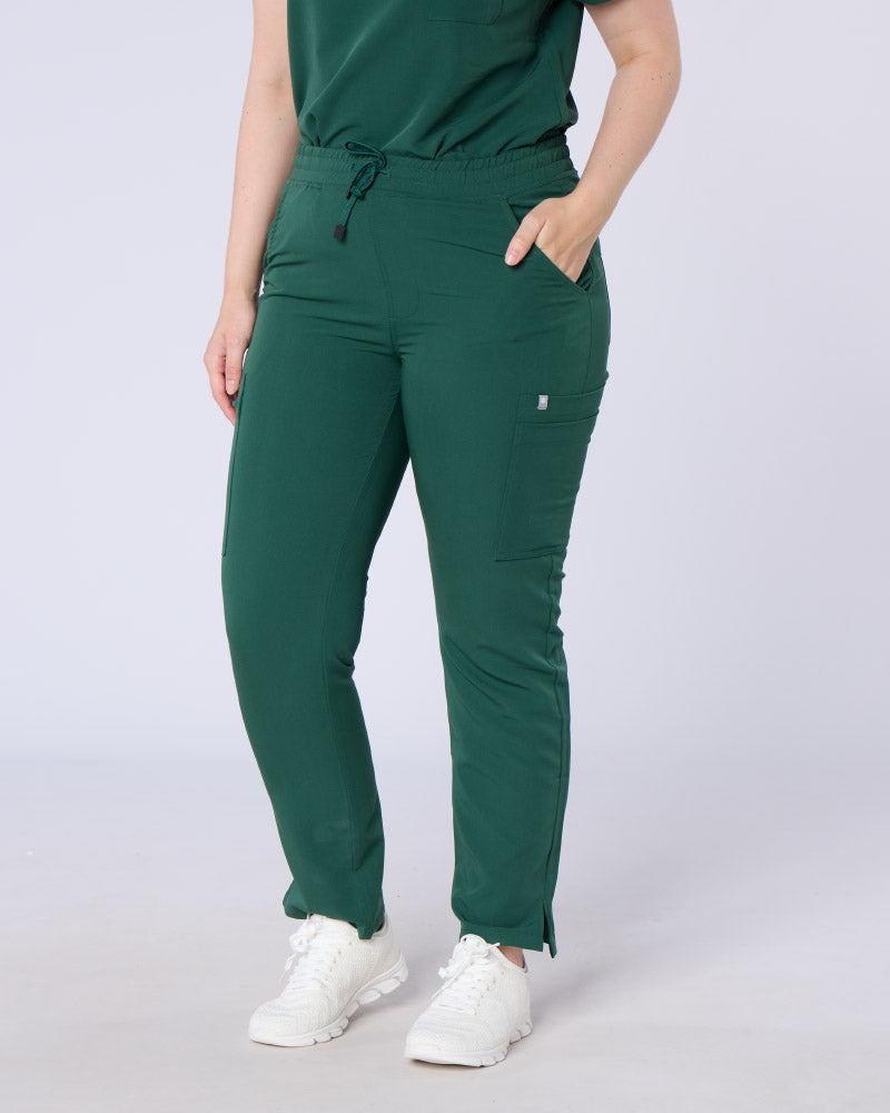 ALUMEA™ WOMEN'S STRETCH SCRUB CARGO TROUSER
