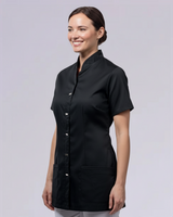 WOMEN'S HEALTHCARE TUNIC UNIFORM WITH CONCEALED ZIP & MOCK BUTTON