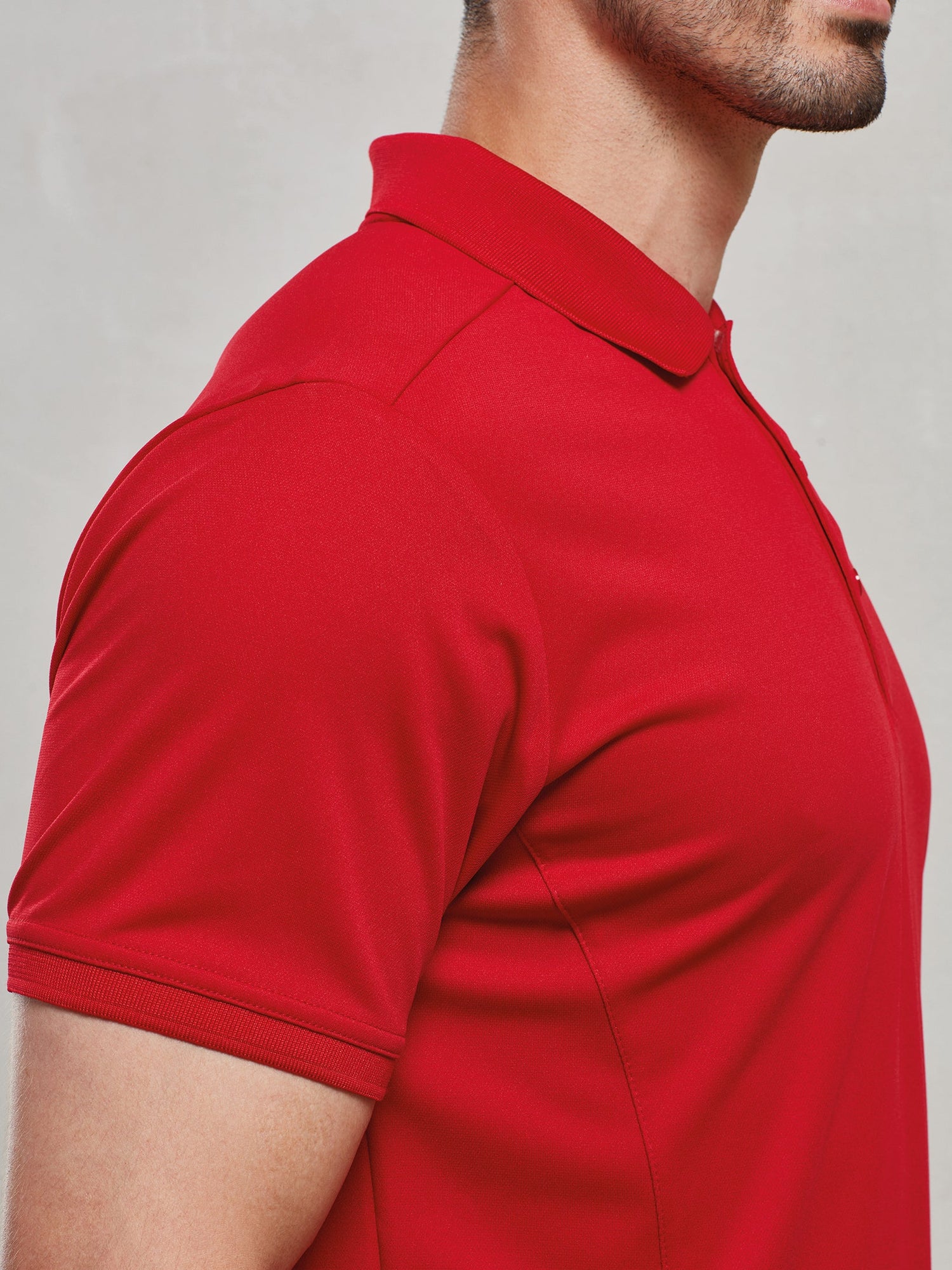 PR615_Red_5_DEC_2025
