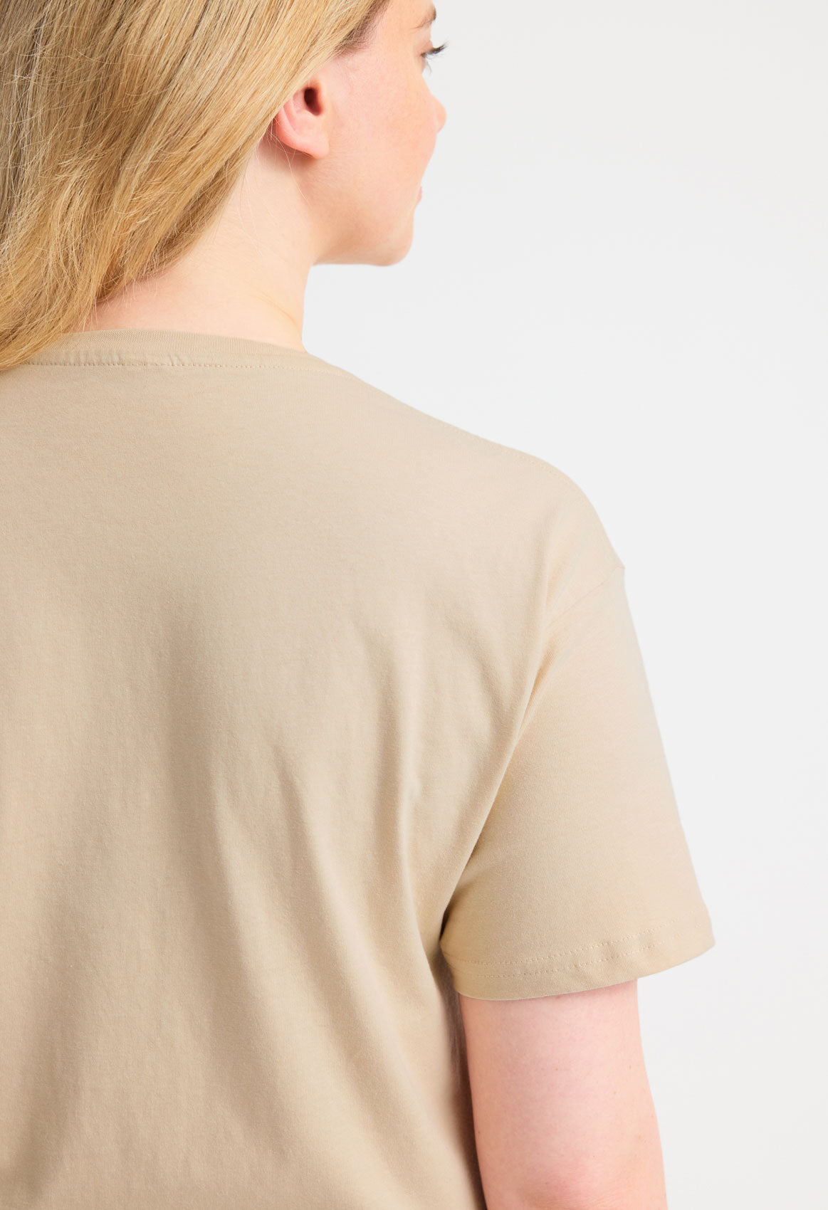 CLASSIC T-SHIRT