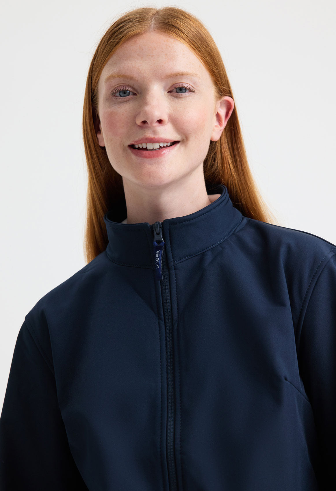 WOMEN'S SOFT SHELL JACKET