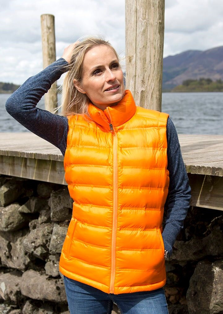 Women In Orange Windproof Padded Gilet